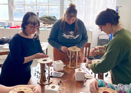 hair braiding table